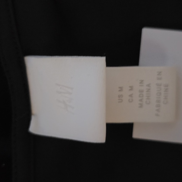 H&M Women's Medium Black Bodysuit New w/ Tags! - Picture 3 of 5